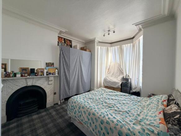 6 bed Not Specified for sale Image 10