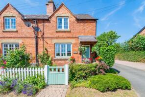 1, Cust Cottages, Ellesmere Road, Ellesmere SY12 9AS