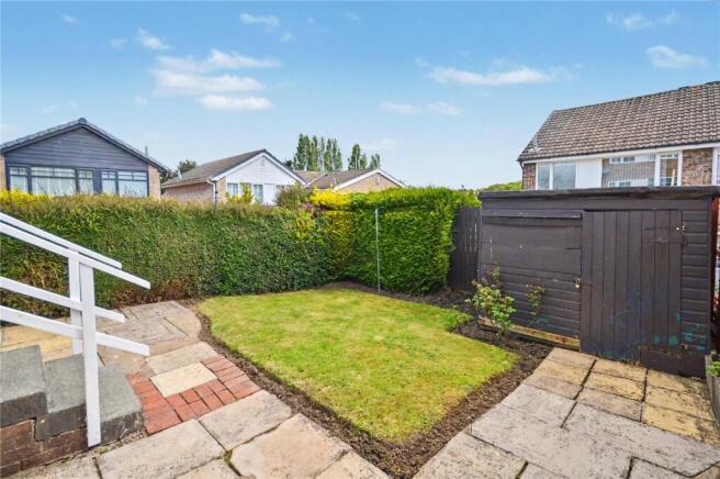 3 bed Semi-Detached for sale Image 12