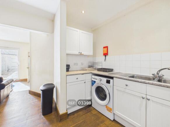 Kitchen/Living area