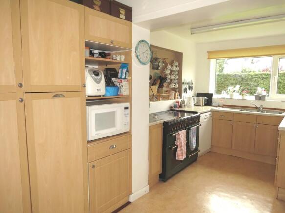 Photo 12