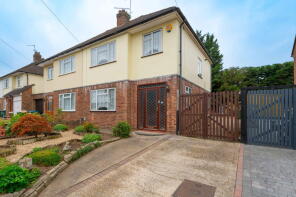 25, Hill Farm Avenue, Watford WD25 7BJ