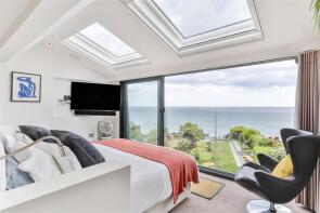 140, Alumhurst Road, Bournemouth BH4 8HW