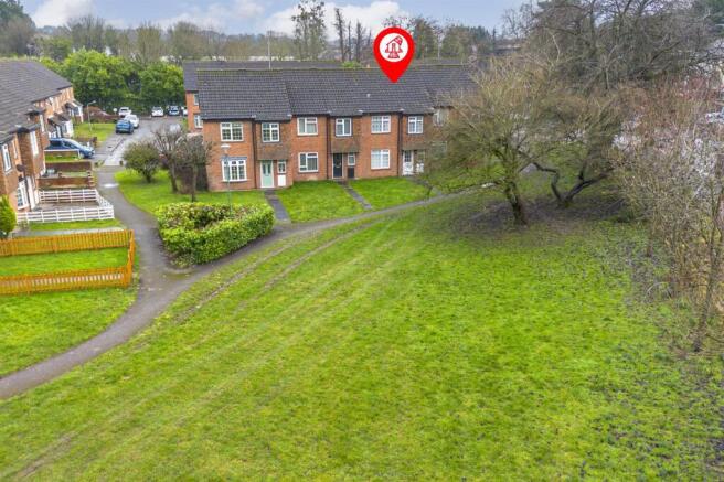 GREEN FRONTING POSITION.jpg