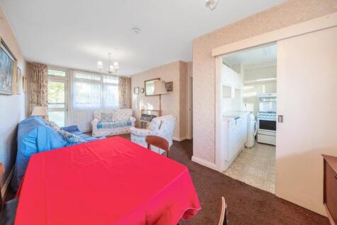 Henty Close, Battersea, London, SW11