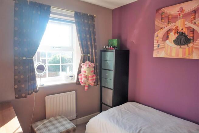 Bedroom Fourteen