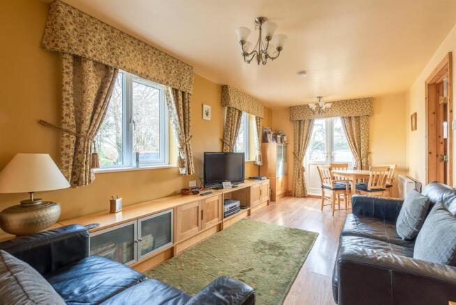 COTTAGE/HOLIDAY LET