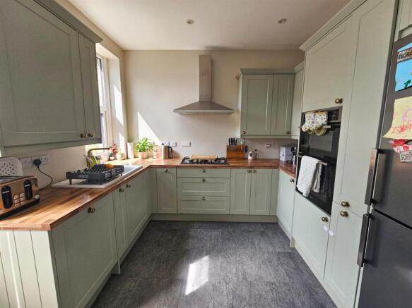 3 bed End of Terrace for sale Image 6