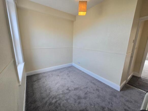 1 bed Flat to rent Image 7