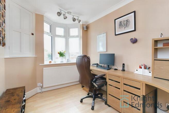 Study/Bedroom 5