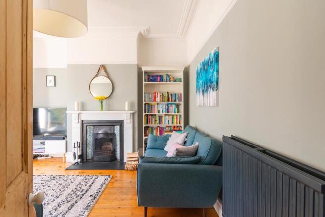 DAORKCOTSREVAH01 - Living Room E.jpg