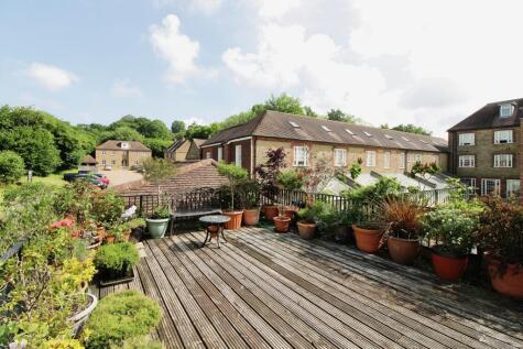 Dodsley Lane, Easebourne, Midhurst, West Sussex, GU29