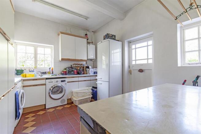 Utility Room-1.jpg