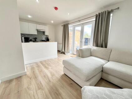 Broadwater Crescent, Stevenage
