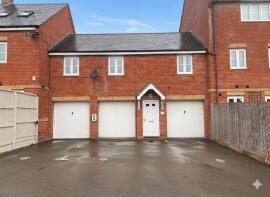 1, Dave Bowen Close, Northampton NN5 4US