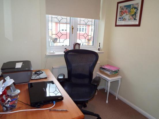 Bedroom 3/Office