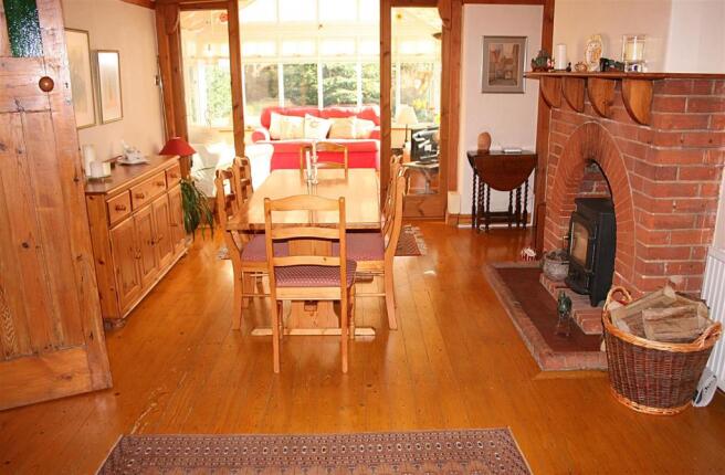 diningroom.JPG