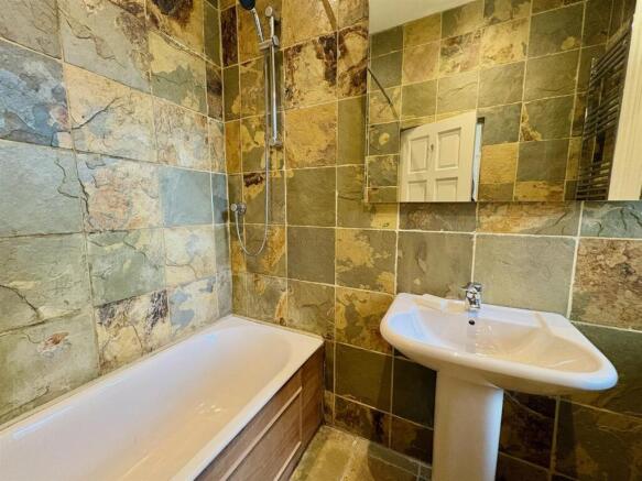 1 bed Apartment for sale Image 8