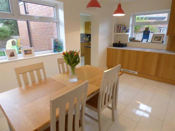 Dining Room: