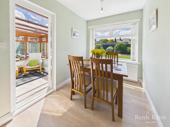 3 bed Bungalow for sale Image 7