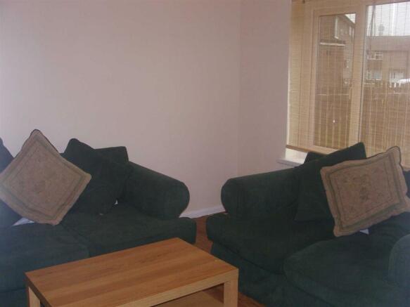 Living Room: