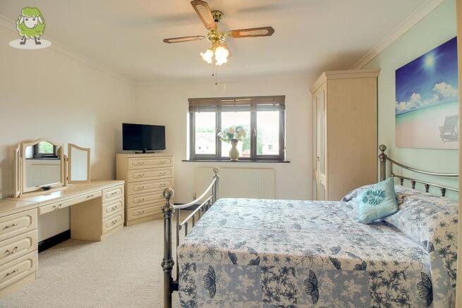 Bedroom 1 (Double with Ensuite)