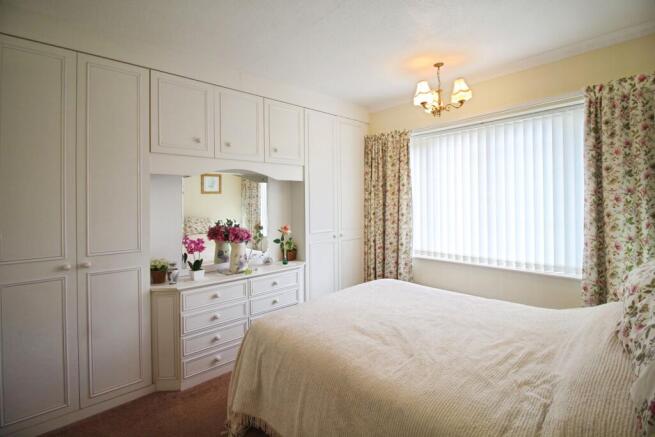 3 bed Semi-Detached for sale Image 9