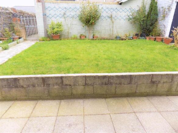 Photo 5