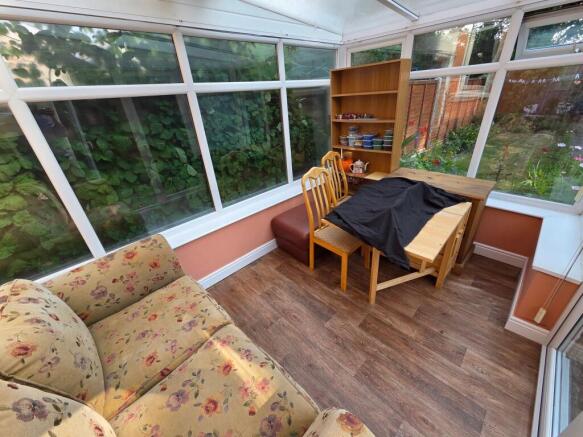 3 bed Semi-Detached for sale Image 9