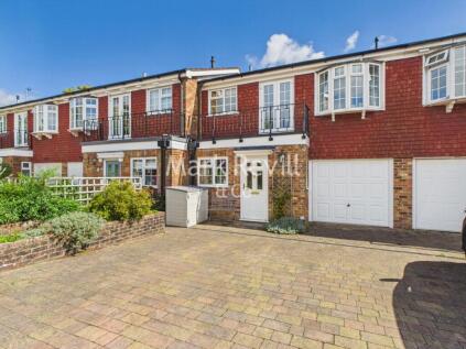 Linden Grove, Lindfield, RH16