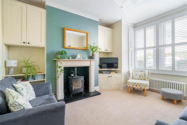 Living Room.jpg