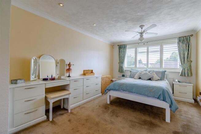 St Peters Close 4.jpg