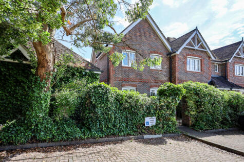 Dalley Way, Liss, Hampshire