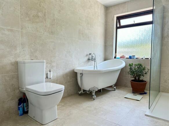 Bath.jpg