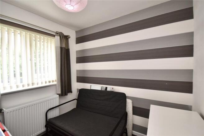 3 bed Semi-Detached for sale Image 12