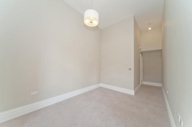 2 bed Flat to rent Image 8