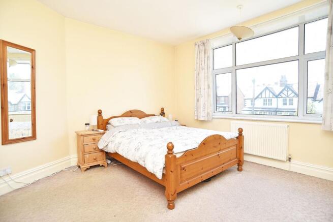 3 bed House for sale Image 6