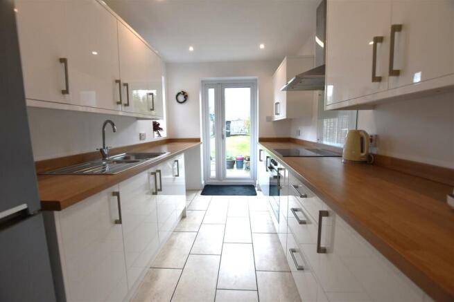 65 Windsor Avenue - kitchen (brochure).JPG