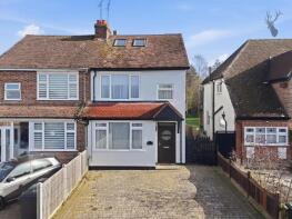6, New Farm Drive, Lambourne, Romford RM4 1BS