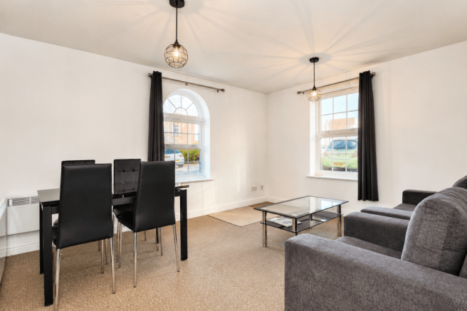 2 Bed Furnished Flat