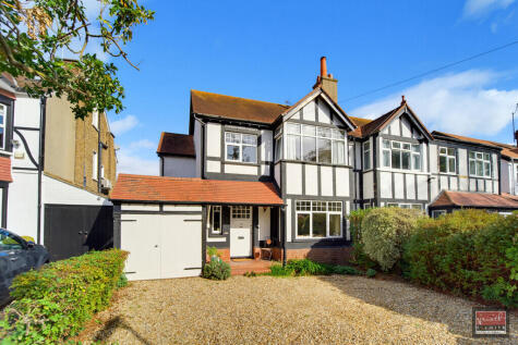Manor Road, Ashford