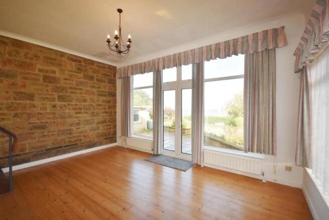 Sitting Room.JPG