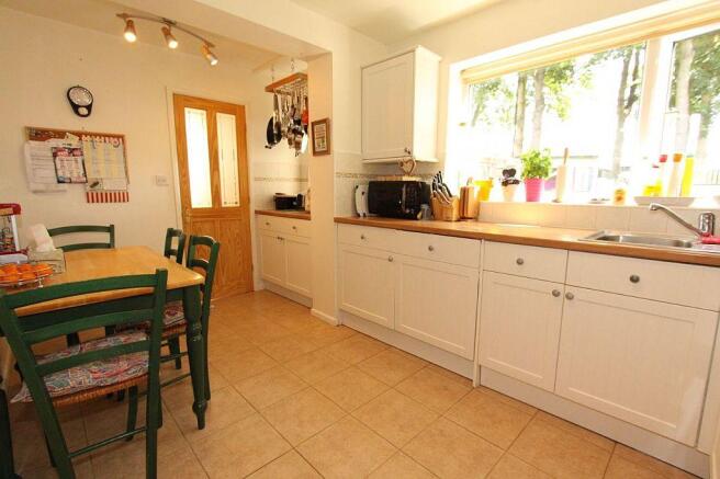 Kitchen/Breakfast Room
