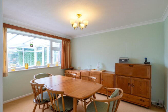 Bateman Road, East Leake photo 4