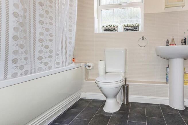 Barn Bathroom