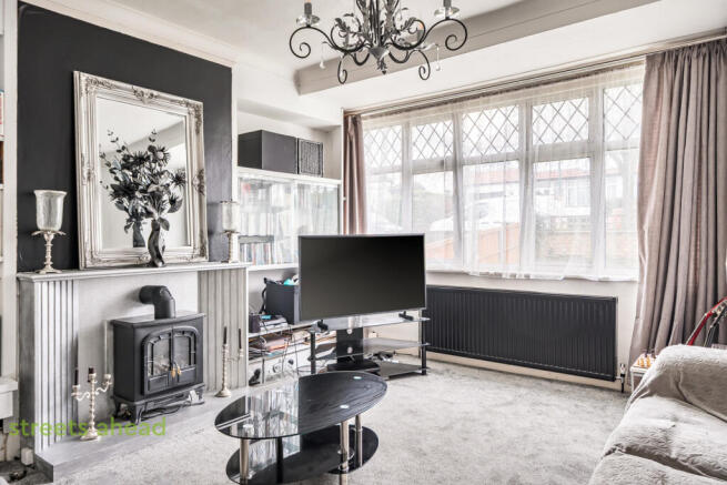 abb9063f-1842-45b...