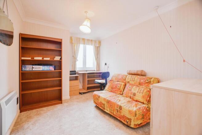 2 bed Apartment for sale Image 6