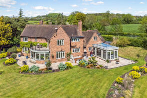 Willowbrook House, Preston Fields Lane, Henley-in-arden B95 5EZ