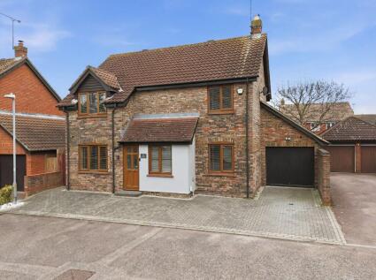 NORTHFIELDS, Grays