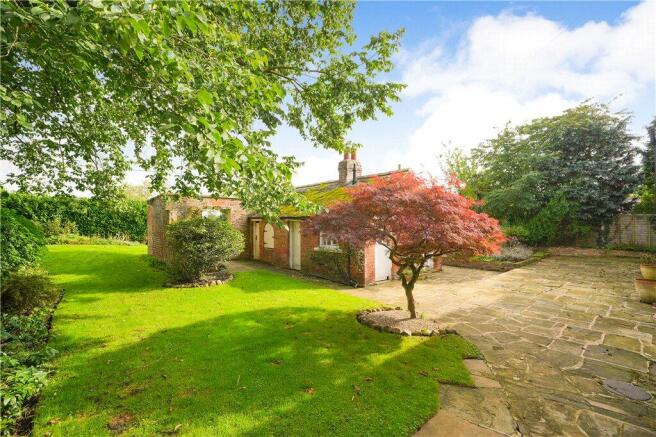 Lawned Garden